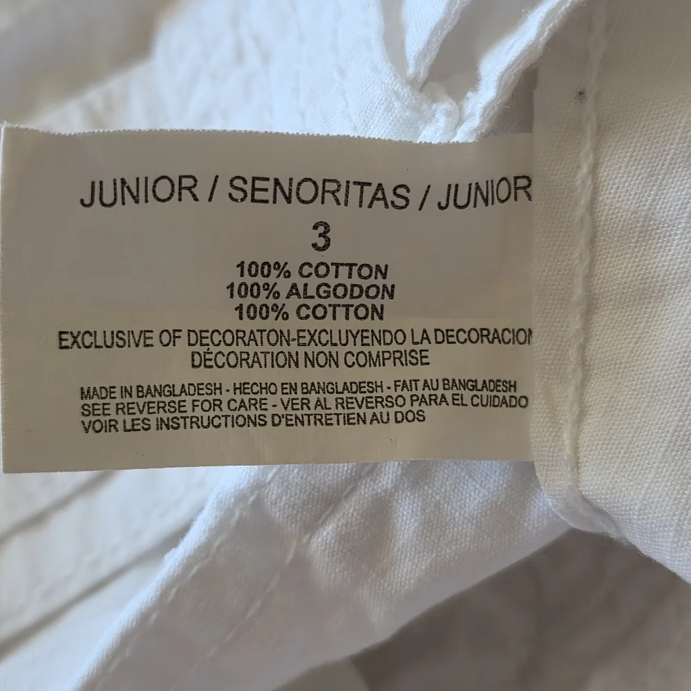 GLO Jeans Belted Low Rise Double Button White 100% Cotton Shorts